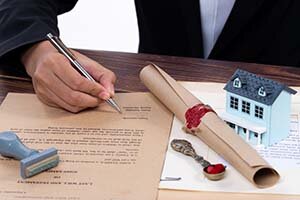 Homeowner taking legal steps to selli his inherited house in texas